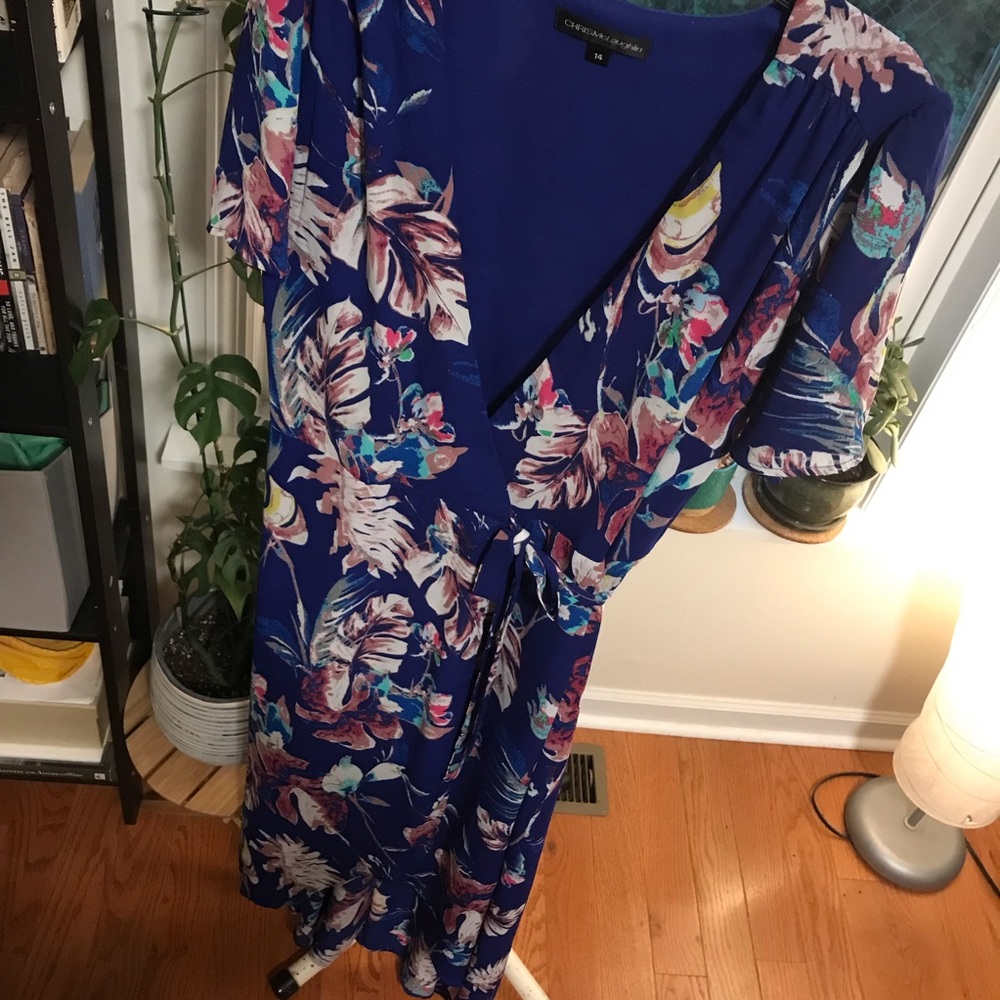 🔴 Botanical Print Wrap Maxi Dress from Belk